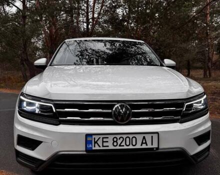 Білий Фольксваген Тігуан, об'ємом двигуна 2 л та пробігом 125 тис. км за 20000 $, фото 10 на Automoto.ua