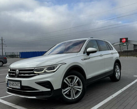 Білий Фольксваген Тігуан, об'ємом двигуна 1.97 л та пробігом 78 тис. км за 36000 $, фото 2 на Automoto.ua