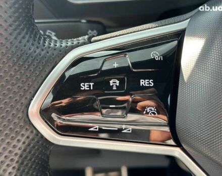 Белый Фольксваген Тигуан, объемом двигателя 2 л и пробегом 58 тыс. км за 31490 $, фото 23 на Automoto.ua