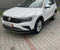 Белый Фольксваген Тигуан, объемом двигателя 1.97 л и пробегом 228 тыс. км за 29800 $, фото 2 на Automoto.ua