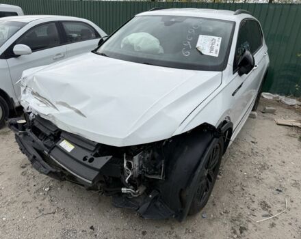 Белый Фольксваген Тигуан, объемом двигателя 2 л и пробегом 73 тыс. км за 13500 $, фото 17 на Automoto.ua