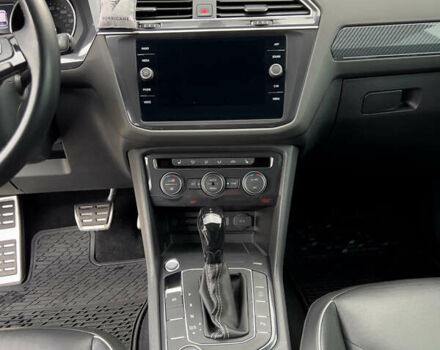 Белый Фольксваген Тигуан, объемом двигателя 1.98 л и пробегом 77 тыс. км за 26550 $, фото 17 на Automoto.ua