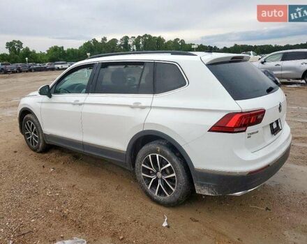Белый Фольксваген Тигуан, объемом двигателя 2 л и пробегом 76 тыс. км за 14900 $, фото 4 на Automoto.ua