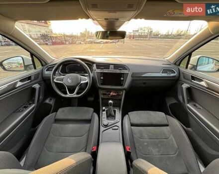 Белый Фольксваген Тигуан, объемом двигателя 1.98 л и пробегом 106 тыс. км за 34999 $, фото 2 на Automoto.ua