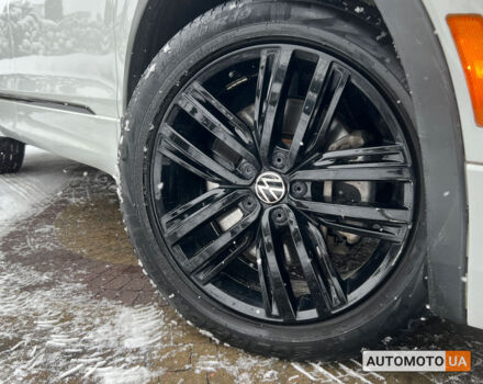 Білий Фольксваген Тігуан, об'ємом двигуна 2 л та пробігом 54 тис. км за 32700 $, фото 24 на Automoto.ua