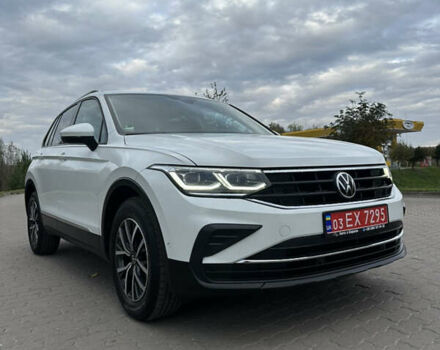 Белый Фольксваген Тигуан, объемом двигателя 2 л и пробегом 132 тыс. км за 27750 $, фото 6 на Automoto.ua