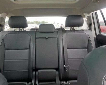 Белый Фольксваген Тигуан, объемом двигателя 2 л и пробегом 76 тыс. км за 14900 $, фото 16 на Automoto.ua