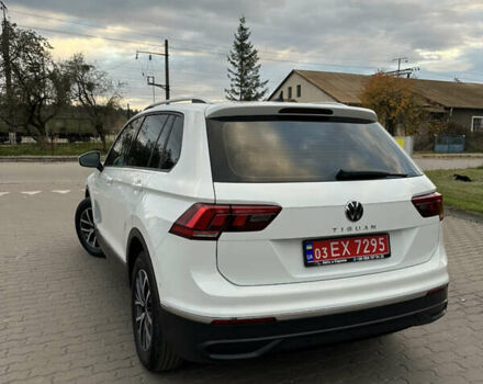 Білий Фольксваген Тігуан, об'ємом двигуна 2 л та пробігом 133 тис. км за 27550 $, фото 45 на Automoto.ua