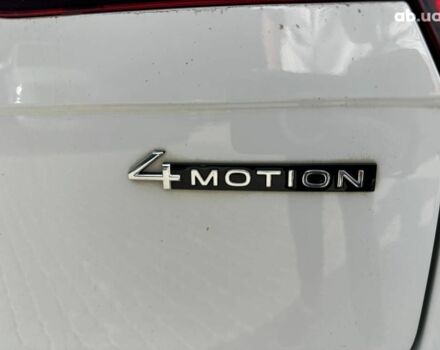 Белый Фольксваген Тигуан, объемом двигателя 2 л и пробегом 58 тыс. км за 31490 $, фото 36 на Automoto.ua