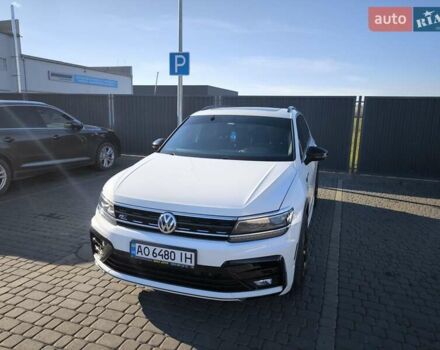 Білий Фольксваген Тігуан, об'ємом двигуна 2 л та пробігом 123 тис. км за 27500 $, фото 62 на Automoto.ua
