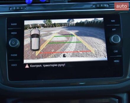 Белый Фольксваген Тигуан, объемом двигателя 1.97 л и пробегом 105 тыс. км за 37450 $, фото 59 на Automoto.ua