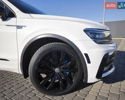 Білий Фольксваген Тігуан, об'ємом двигуна 2 л та пробігом 123 тис. км за 27500 $, фото 101 на Automoto.ua