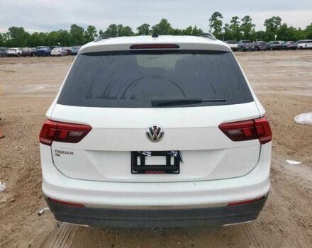 Белый Фольксваген Тигуан, объемом двигателя 2 л и пробегом 76 тыс. км за 14900 $, фото 10 на Automoto.ua