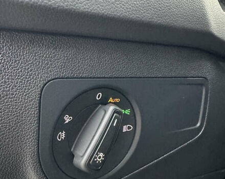 Белый Фольксваген Тигуан, объемом двигателя 2 л и пробегом 132 тыс. км за 27750 $, фото 111 на Automoto.ua