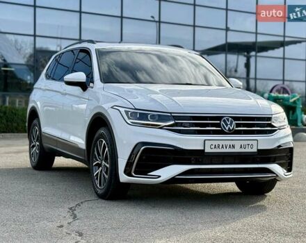 Белый Фольксваген Тигуан, объемом двигателя 1.98 л и пробегом 55 тыс. км за 21800 $, фото 25 на Automoto.ua