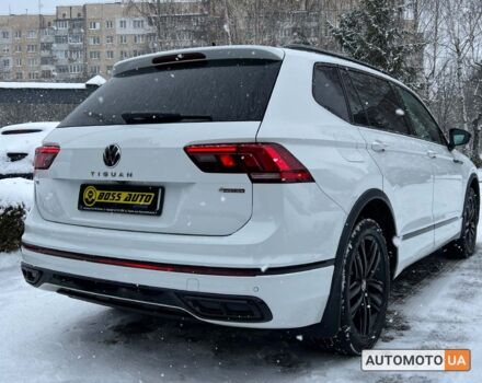 Білий Фольксваген Тігуан, об'ємом двигуна 2 л та пробігом 54 тис. км за 32700 $, фото 6 на Automoto.ua