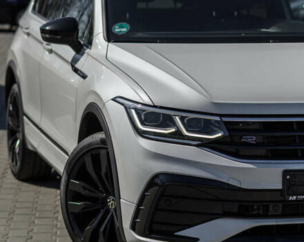 Белый Фольксваген Тигуан, объемом двигателя 2 л и пробегом 193 тыс. км за 33490 $, фото 5 на Automoto.ua