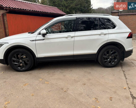 Білий Фольксваген Тігуан, об'ємом двигуна 1.98 л та пробігом 35 тис. км за 31600 $, фото 8 на Automoto.ua