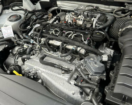 Белый Фольксваген Тигуан, объемом двигателя 2 л и пробегом 132 тыс. км за 27750 $, фото 78 на Automoto.ua