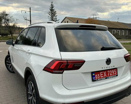 Белый Фольксваген Тигуан, объемом двигателя 2 л и пробегом 132 тыс. км за 27750 $, фото 46 на Automoto.ua