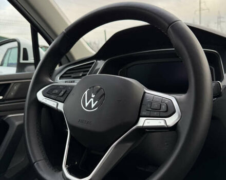 Білий Фольксваген Тігуан, об'ємом двигуна 1.97 л та пробігом 78 тис. км за 36000 $, фото 34 на Automoto.ua