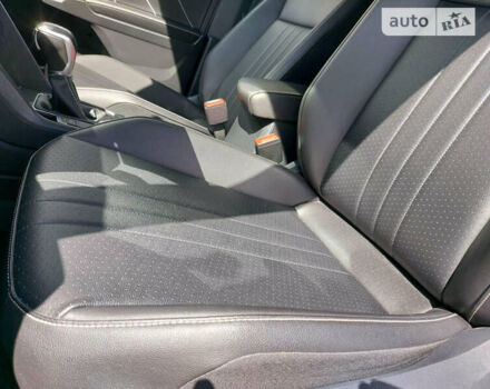 Белый Фольксваген Тигуан, объемом двигателя 1.98 л и пробегом 43 тыс. км за 27999 $, фото 11 на Automoto.ua