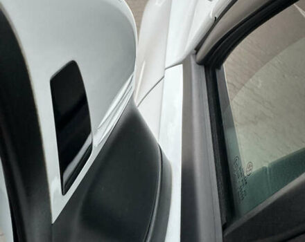 Белый Фольксваген Тигуан, объемом двигателя 2 л и пробегом 132 тыс. км за 27750 $, фото 82 на Automoto.ua