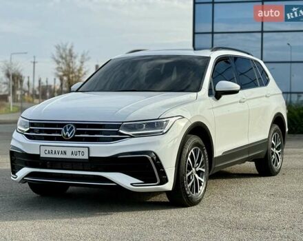 Белый Фольксваген Тигуан, объемом двигателя 1.98 л и пробегом 55 тыс. км за 21800 $, фото 4 на Automoto.ua