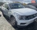 Белый Фольксваген Тигуан, объемом двигателя 2 л и пробегом 76 тыс. км за 14900 $, фото 3 на Automoto.ua