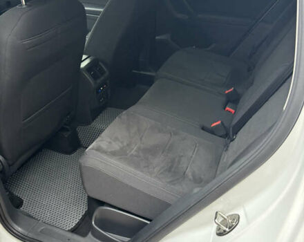 Білий Фольксваген Тігуан, об'ємом двигуна 1.98 л та пробігом 35 тис. км за 31600 $, фото 21 на Automoto.ua