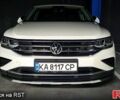 Білий Фольксваген Тігуан, об'ємом двигуна 2 л та пробігом 28 тис. км за 37700 $, фото 7 на Automoto.ua