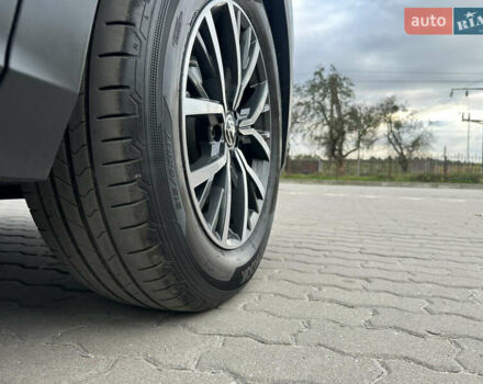 Белый Фольксваген Тигуан, объемом двигателя 2 л и пробегом 132 тыс. км за 27750 $, фото 65 на Automoto.ua