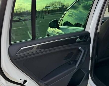 Белый Фольксваген Тигуан, объемом двигателя 1.98 л и пробегом 106 тыс. км за 34999 $, фото 11 на Automoto.ua