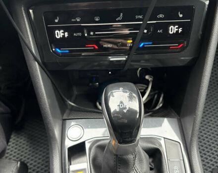 Білий Фольксваген Тігуан, об'ємом двигуна 1.98 л та пробігом 35 тис. км за 31600 $, фото 19 на Automoto.ua