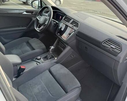 Белый Фольксваген Тигуан, объемом двигателя 1.98 л и пробегом 106 тыс. км за 34999 $, фото 17 на Automoto.ua