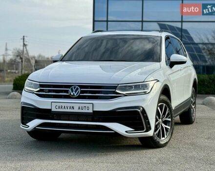 Белый Фольксваген Тигуан, объемом двигателя 1.98 л и пробегом 55 тыс. км за 21800 $, фото 21 на Automoto.ua