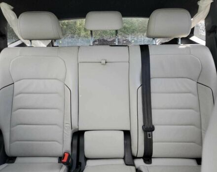 Білий Фольксваген Тігуан, об'ємом двигуна 2 л та пробігом 50 тис. км за 7000 $, фото 9 на Automoto.ua