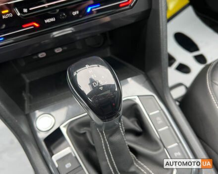 Білий Фольксваген Тігуан, об'ємом двигуна 2 л та пробігом 54 тис. км за 32700 $, фото 18 на Automoto.ua