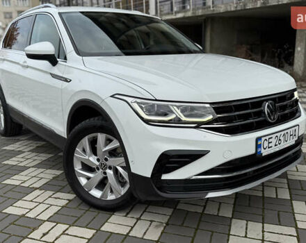 Білий Фольксваген Тігуан, об'ємом двигуна 2 л та пробігом 191 тис. км за 29200 $, фото 3 на Automoto.ua