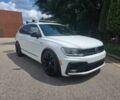 Белый Фольксваген Тигуан, объемом двигателя 2 л и пробегом 89 тыс. км за 12500 $, фото 1 на Automoto.ua