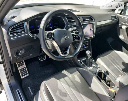 Белый Фольксваген Тигуан, объемом двигателя 1.98 л и пробегом 43 тыс. км за 27999 $, фото 12 на Automoto.ua