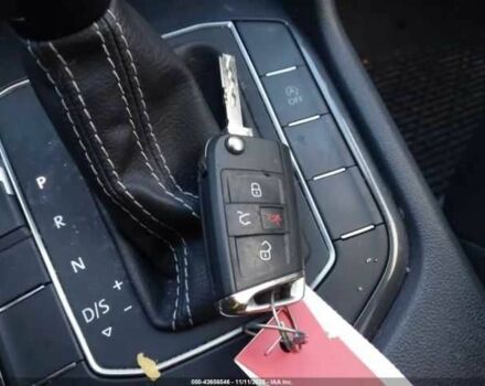 Белый Фольксваген Тигуан, объемом двигателя 2 л и пробегом 31 тыс. км за 5000 $, фото 12 на Automoto.ua