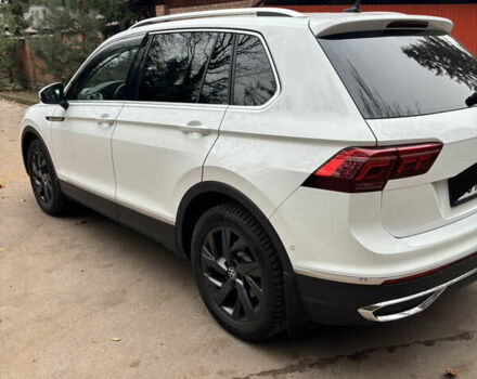 Білий Фольксваген Тігуан, об'ємом двигуна 1.98 л та пробігом 35 тис. км за 31600 $, фото 9 на Automoto.ua