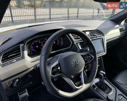 Белый Фольксваген Тигуан, объемом двигателя 1.97 л и пробегом 189 тыс. км за 36500 $, фото 59 на Automoto.ua