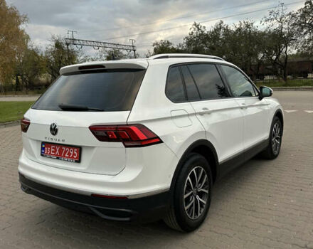 Белый Фольксваген Тигуан, объемом двигателя 2 л и пробегом 132 тыс. км за 27750 $, фото 42 на Automoto.ua
