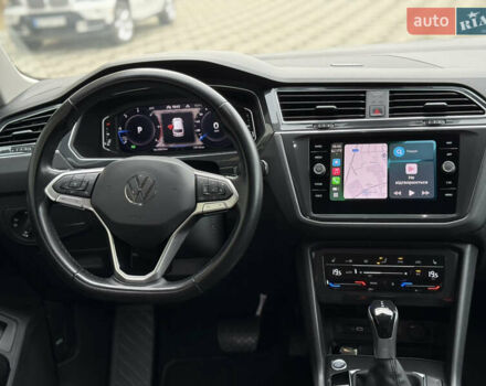 Білий Фольксваген Тігуан, об'ємом двигуна 2 л та пробігом 191 тис. км за 29200 $, фото 41 на Automoto.ua