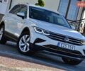 Белый Фольксваген Тигуан, объемом двигателя 1.97 л и пробегом 105 тыс. км за 37450 $, фото 5 на Automoto.ua
