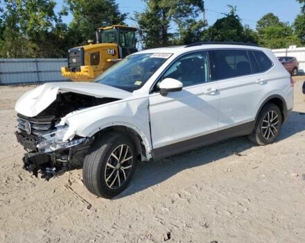 Белый Фольксваген Тигуан, объемом двигателя 2 л и пробегом 35 тыс. км за 11700 $, фото 1 на Automoto.ua