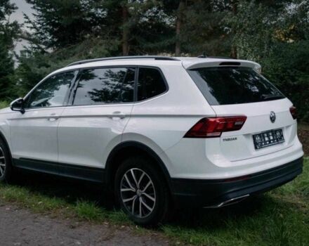 Белый Фольксваген Тигуан, объемом двигателя 2 л и пробегом 67 тыс. км за 16800 $, фото 2 на Automoto.ua