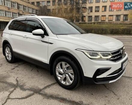 Білий Фольксваген Тігуан, об'ємом двигуна 1.98 л та пробігом 10 тис. км за 35500 $, фото 3 на Automoto.ua